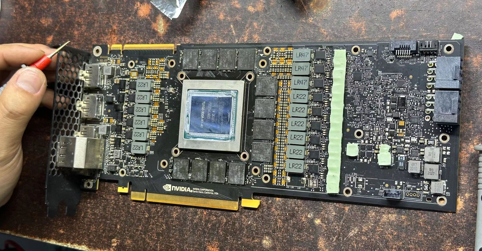 When VRAM Isn’t the Problem: Understanding GPU Memory Bandwidth