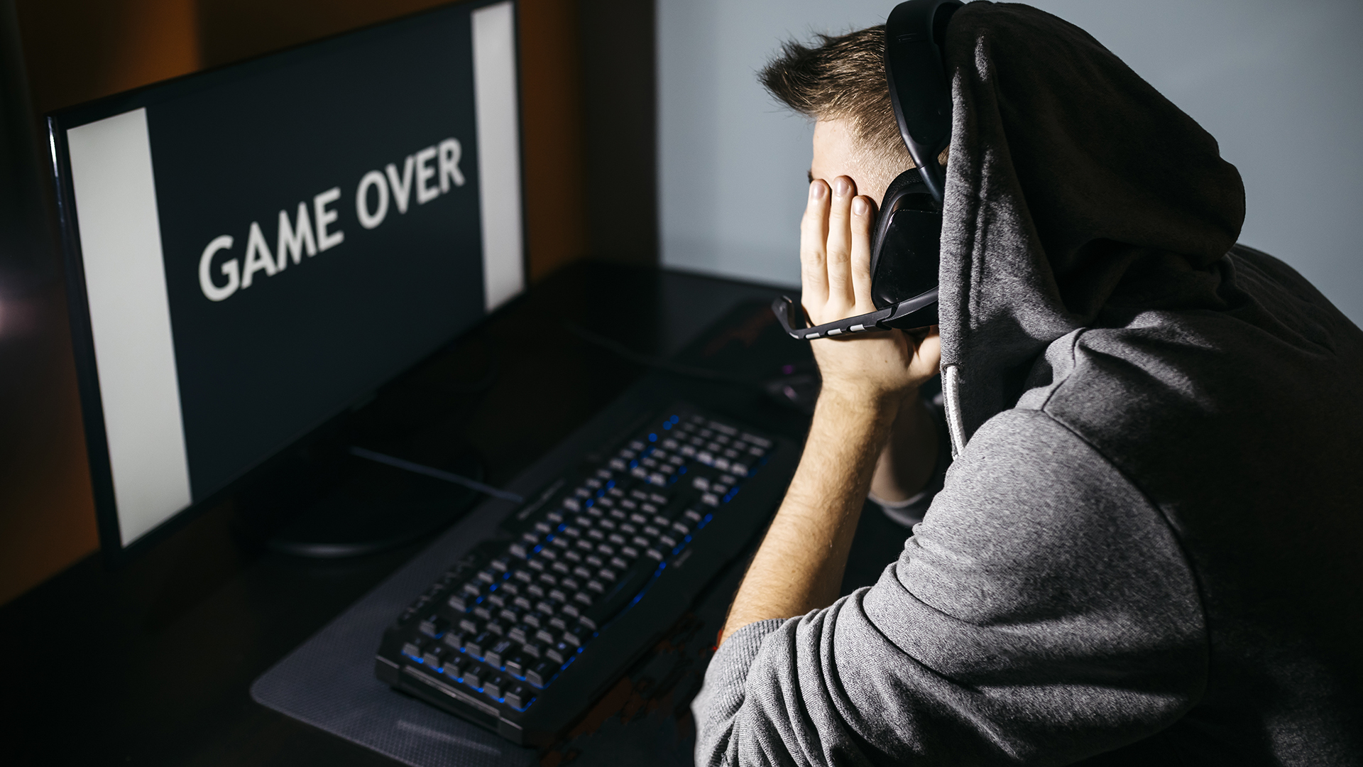 How to Spot a Bad Pre Built PC in 2026